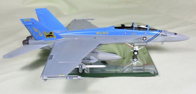 F/A1-18F_4