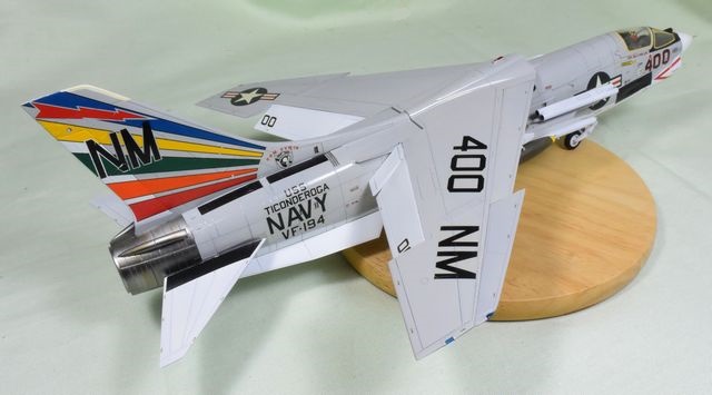 F-8E_7