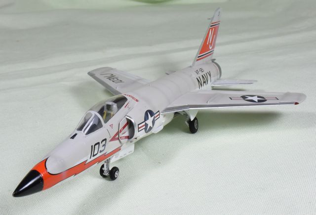 F11F-1